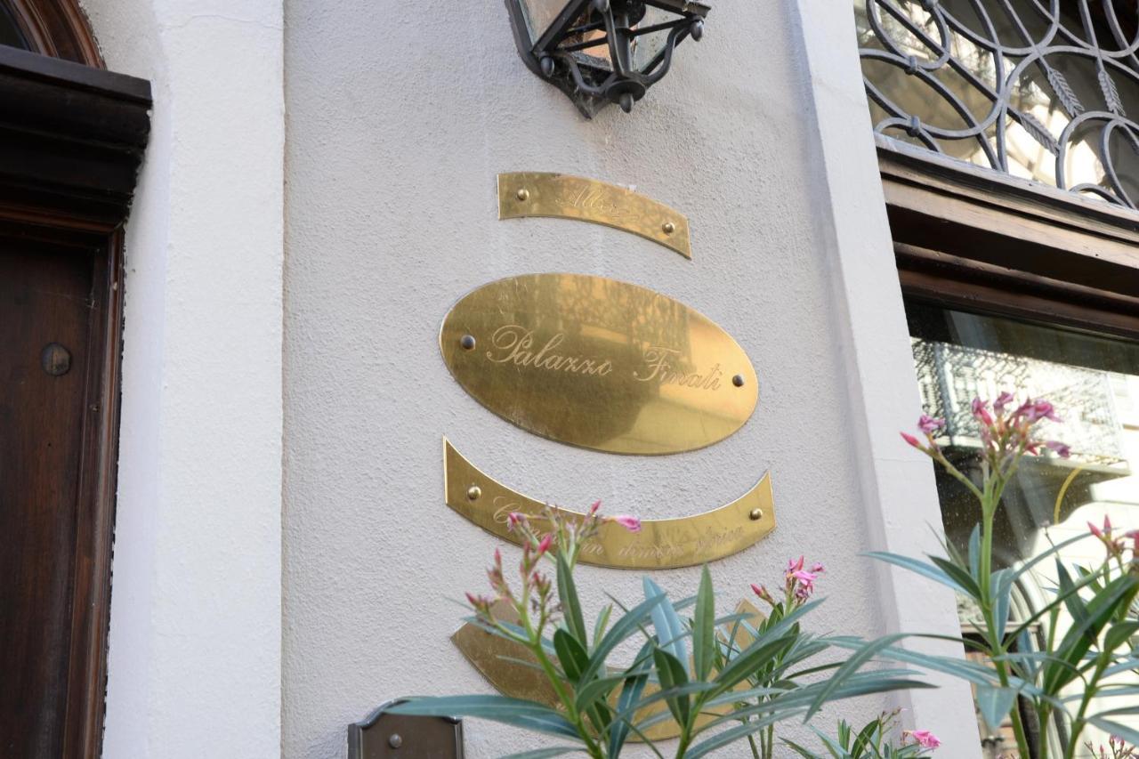 Palazzo Finati Bed & Breakfast Alba  Exterior foto