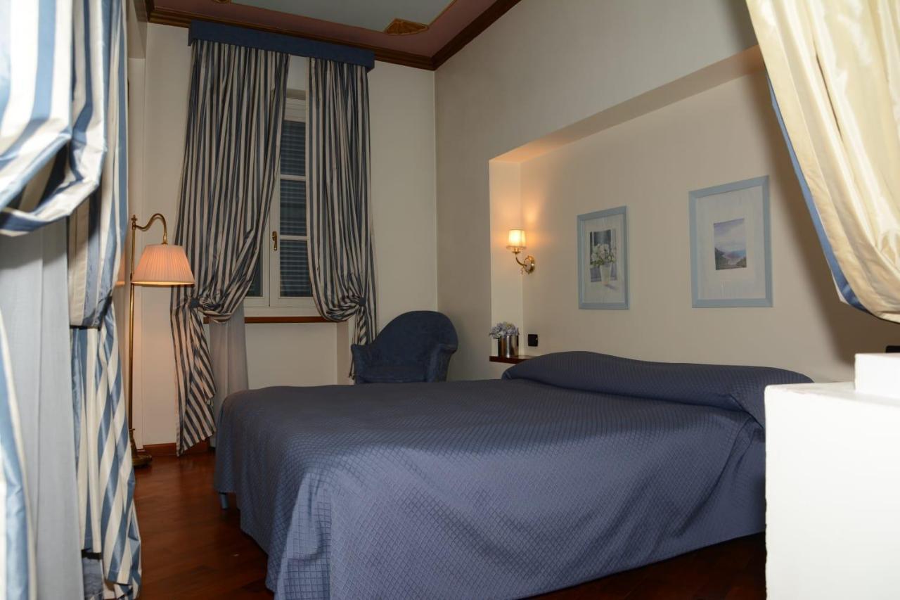 Palazzo Finati Bed & Breakfast Alba  Exterior foto