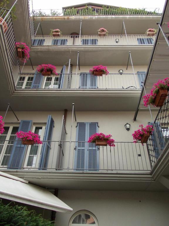 Palazzo Finati Bed & Breakfast Alba  Exterior foto