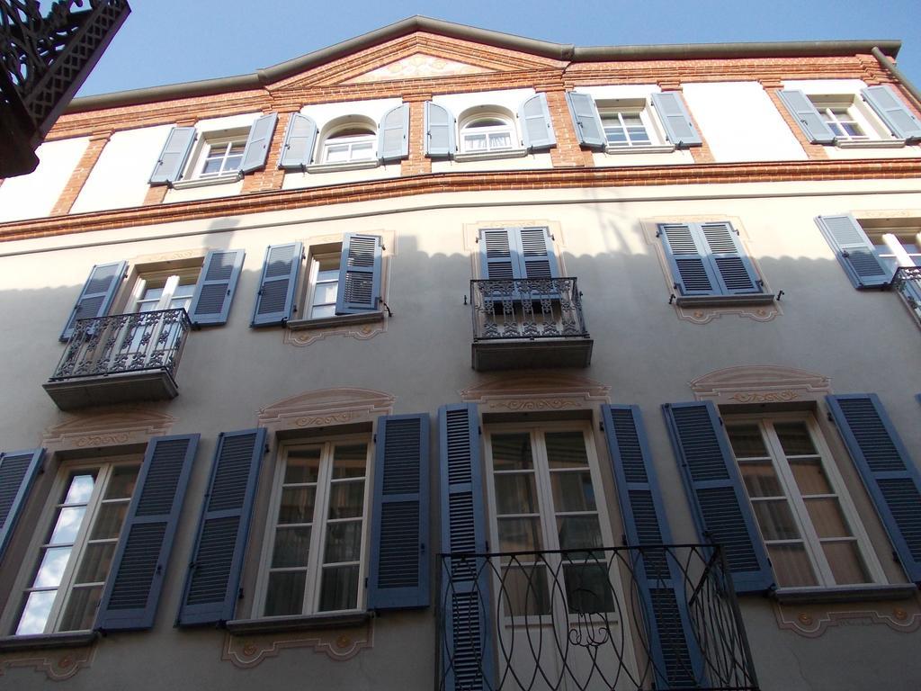 Palazzo Finati Bed & Breakfast Alba  Exterior foto