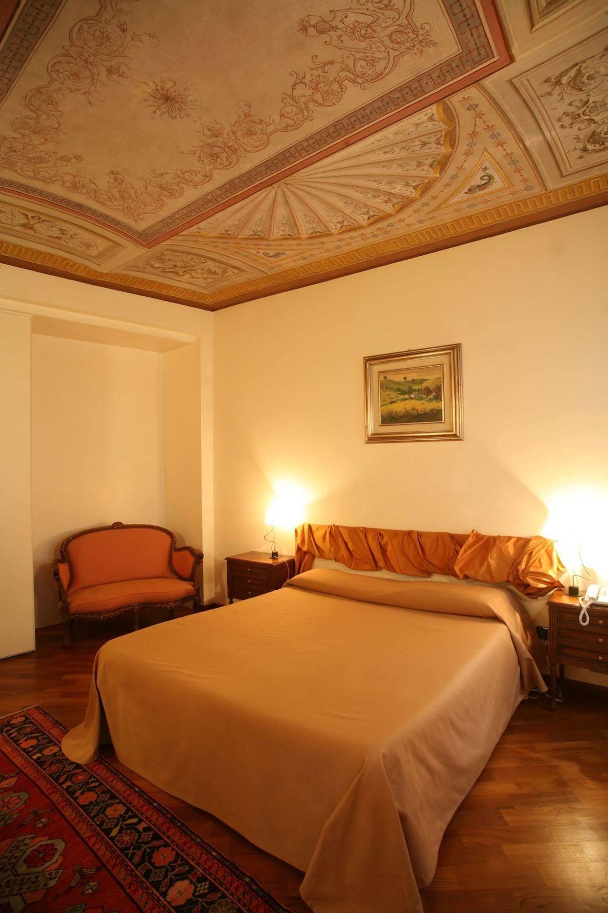 Palazzo Finati Bed & Breakfast Alba  Exterior foto